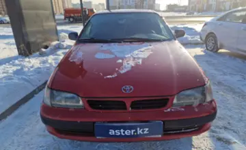 Toyota Carina 1996 года за 2 000 000 тг. в Астана фото 2