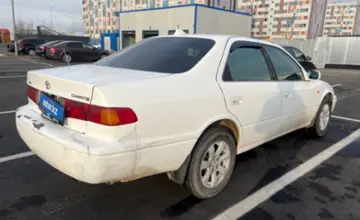 Toyota Camry 2000 года за 3 000 000 тг. в Алматы