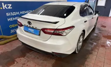Toyota Camry 2020 года за 12 500 000 тг. в Астана
