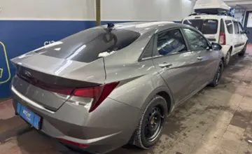 Hyundai Elantra 2021 года за 8 500 000 тг. в Астана