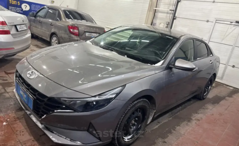 Hyundai Elantra 2021 года за 8 500 000 тг. в Астана