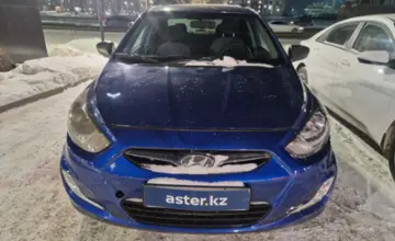 Hyundai Accent 2013 года за 4 000 000 тг. в Астана фото 2