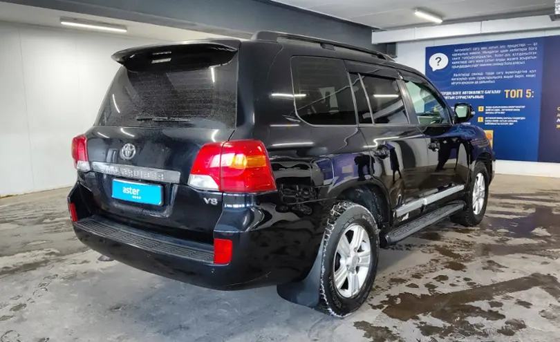Toyota Land Cruiser 2013 года за 21 000 000 тг. в Астана фото 3