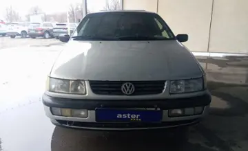 Volkswagen Passat 1994 года за 1 300 000 тг. в Тараз фото 2