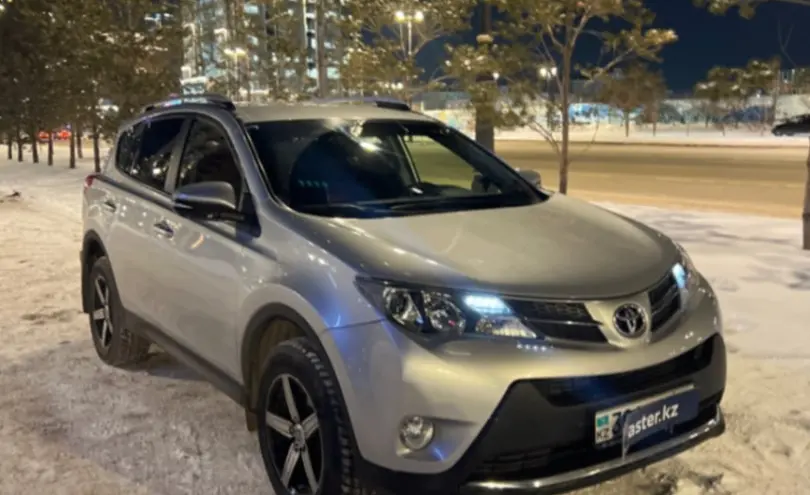 Toyota RAV4 2014 года за 12 000 000 тг. в Астана фото 3
