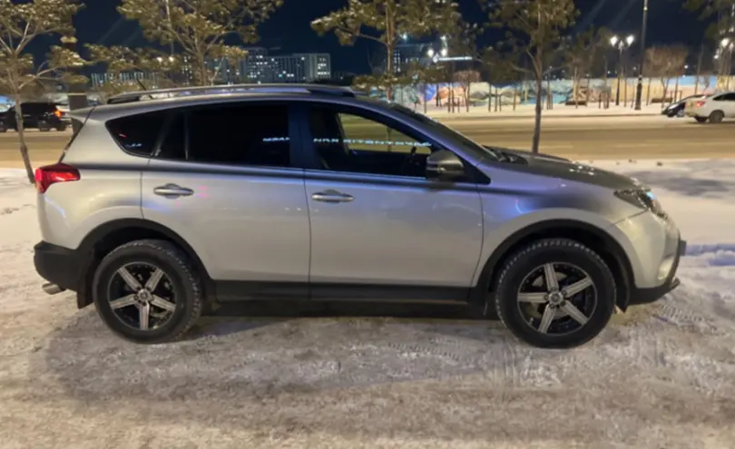 Toyota RAV4 2014 года за 12 000 000 тг. в Астана фото 4