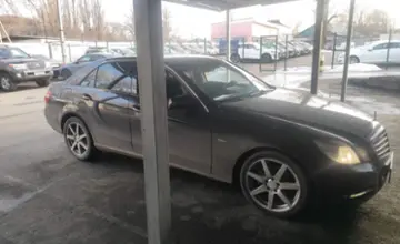 Mercedes-Benz E-Класс 2011 года за 650 000 тг. в Алматы фото 4