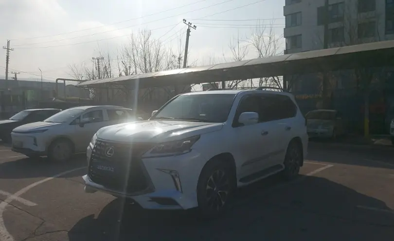 Lexus LX 2013 года за 27 000 000 тг. в Алматы
