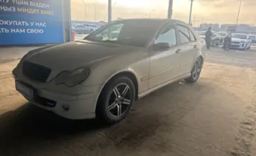Mercedes-Benz C-Класс 2005 года за 3 700 000 тг. в Алматы фото 1