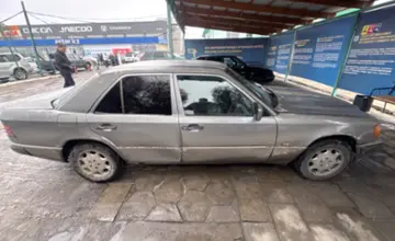 Mercedes-Benz W124 1990 года за 800 000 тг. в Талдыкорган фото 4