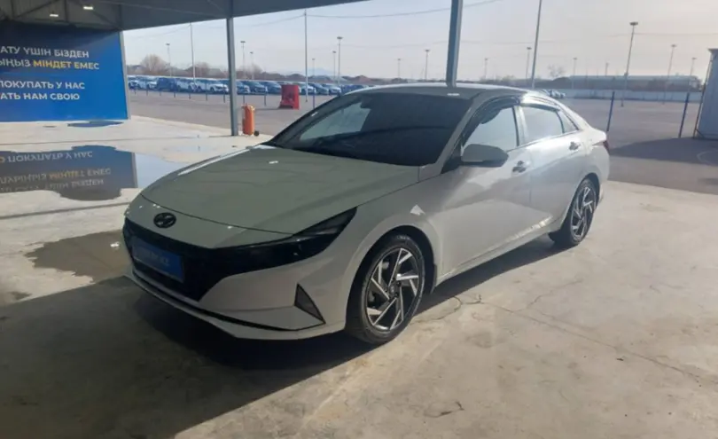 Hyundai Elantra 2022 года за 8 300 000 тг. в Шымкент