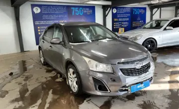 Chevrolet Cruze 2013 года за 2 600 000 тг. в Астана фото 2