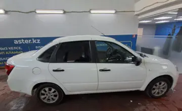 LADA (ВАЗ) Granta 2018 года за 3 500 000 тг. в Астана фото 4