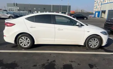 Hyundai Elantra 2018 года за 7 000 000 тг. в Алматы фото 4