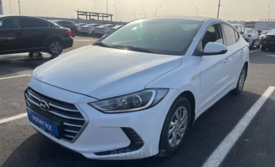 Hyundai Elantra 2018 года за 7 000 000 тг. в Алматы