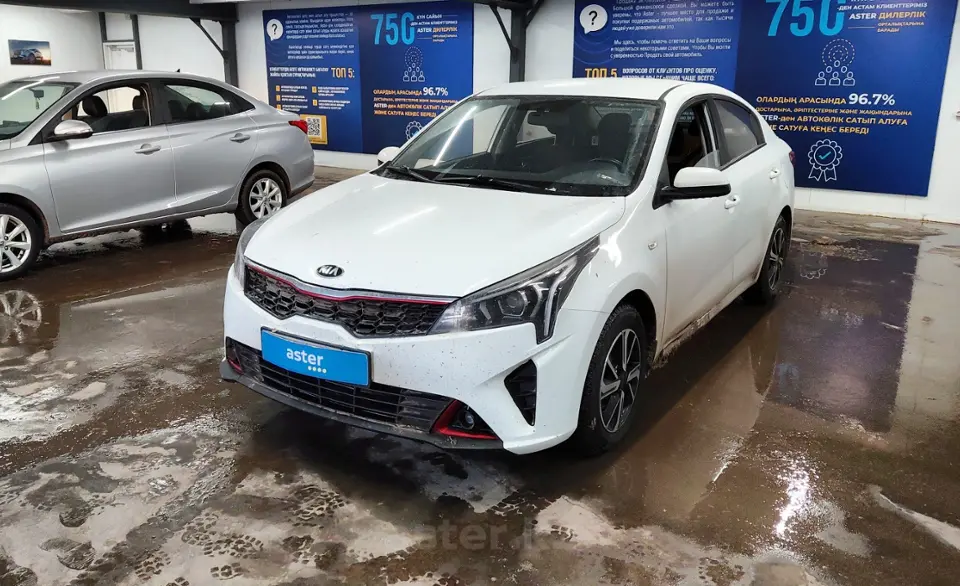 Kia Rio 2020 года за 7 500 000 тг. в Астана