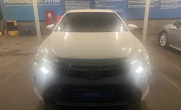Toyota Camry 2015 года за 11 000 000 тг. в Алматы фото 2