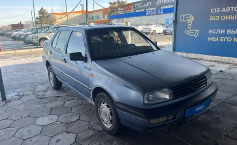 Volkswagen Vento 1993 года за 1 200 000 тг. в Талдыкорган фото 3