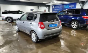 Chevrolet Aveo 2011 года за 1 800 000 тг. в Астана фото 4
