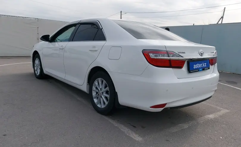 Toyota Camry 2015 года за 10 500 000 тг. в Шымкент фото 4