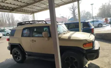 Toyota FJ Cruiser 2008 года за 10 000 000 тг. в Алматы фото 4