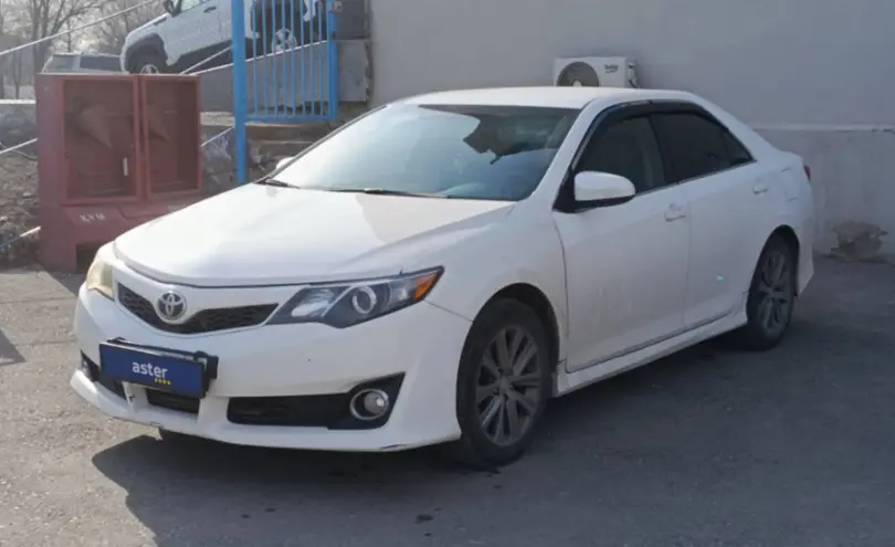 Toyota Camry 2013 года за 7 600 000 тг. в Тараз