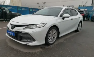 Toyota Camry 2018 года за 14 000 000 тг. в Шымкент фото 1