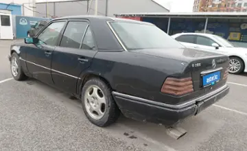 Mercedes-Benz E-Класс 1994 года за 1 200 000 тг. в Шымкент фото 4
