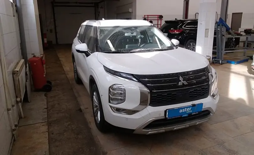 Mitsubishi Outlander 2024 года за 19 000 000 тг. в Актобе фото 3