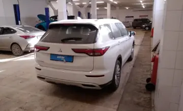 Mitsubishi Outlander 2024 года за 19 000 000 тг. в Актобе