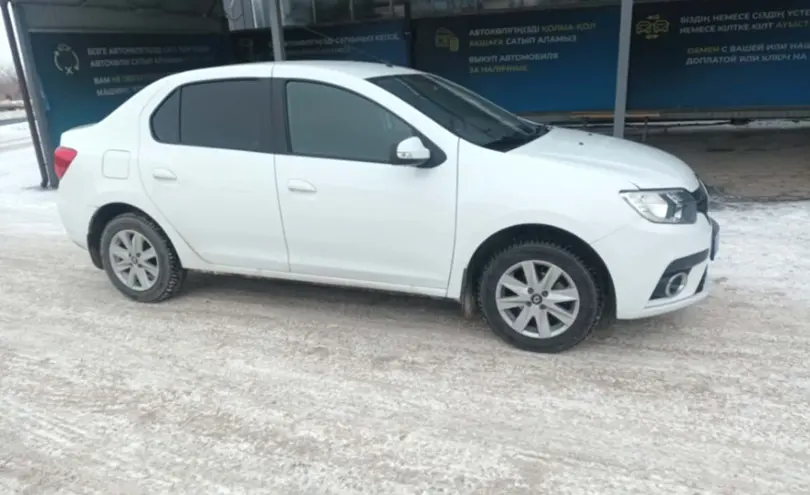 Renault Logan 2018 года за 4 600 000 тг. в Караганда фото 4