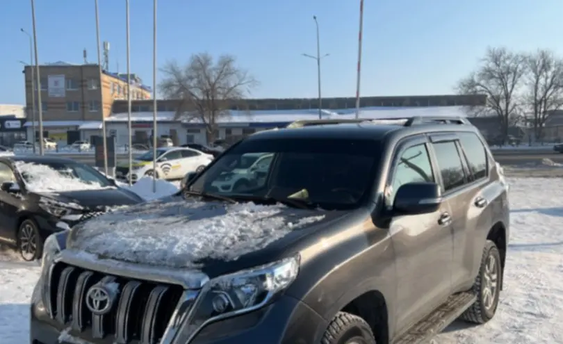 Toyota Land Cruiser Prado 2011 года за 13 000 000 тг. в Уральск