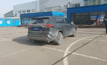 Toyota RAV4 2024 года за 25 000 000 тг. в Алматы фото 3