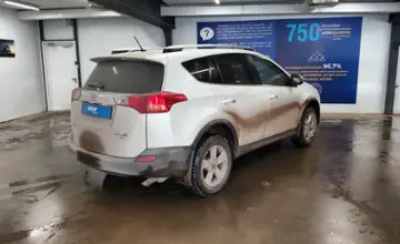Toyota RAV4 2013 года за 8 500 000 тг. в Астана фото 3