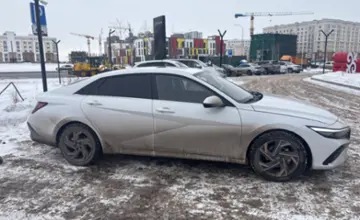 Hyundai Elantra 2023 года за 9 500 000 тг. в Астана фото 4