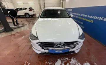 Hyundai Sonata 2021 года за 10 500 000 тг. в Астана фото 2