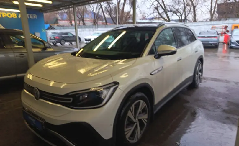 Volkswagen ID.6 2023 года за 13 000 000 тг. в Алматы