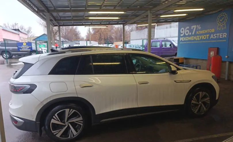 Volkswagen ID.6 2023 года за 13 000 000 тг. в Алматы фото 4