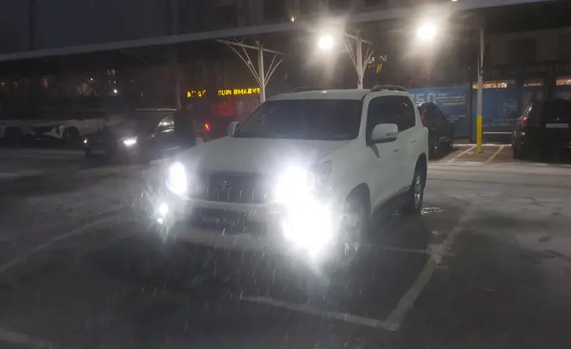 Toyota Land Cruiser Prado 2009 года за 10 000 000 тг. в Алматы