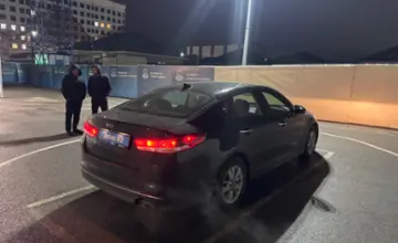 Kia Optima 2017 года за 8 000 000 тг. в Шымкент