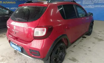 Renault Sandero 2015 года за 3 500 000 тг. в Алматы