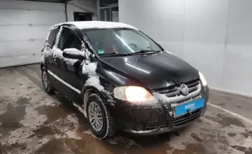 Volkswagen Fox 2009 года за 2 390 000 тг. в Астана фото 2