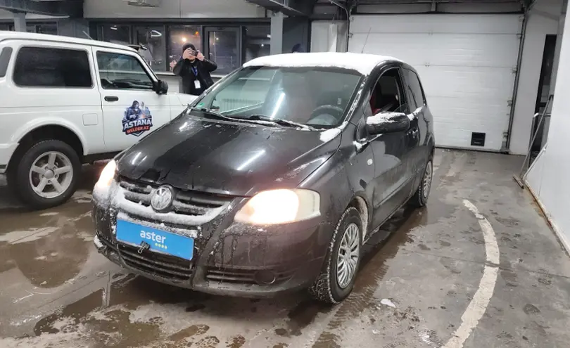 Volkswagen Fox 2009 года за 2 390 000 тг. в Астана
