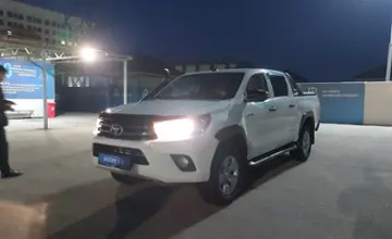 Toyota Hilux 2019 года за 15 500 000 тг. в Шымкент фото 1