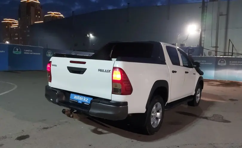 Toyota Hilux 2019 года за 15 500 000 тг. в Шымкент фото 3