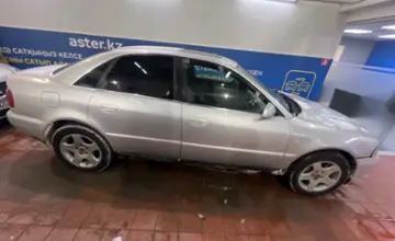 Audi A4 2000 года за 2 300 000 тг. в Астана фото 4