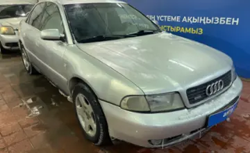 Audi A4 2000 года за 2 300 000 тг. в Астана фото 3