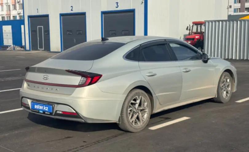 Hyundai Sonata 2019 года за 11 000 000 тг. в Алматы фото 5