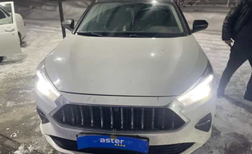 JAC J7 2022 года за 5 500 000 тг. в Усть-Каменогорск фото 2