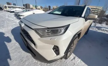 Toyota RAV4 2020 года за 16 800 000 тг. в Астана фото 1